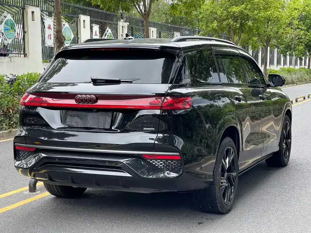 Audi Q6 2023 из CN, фото 7