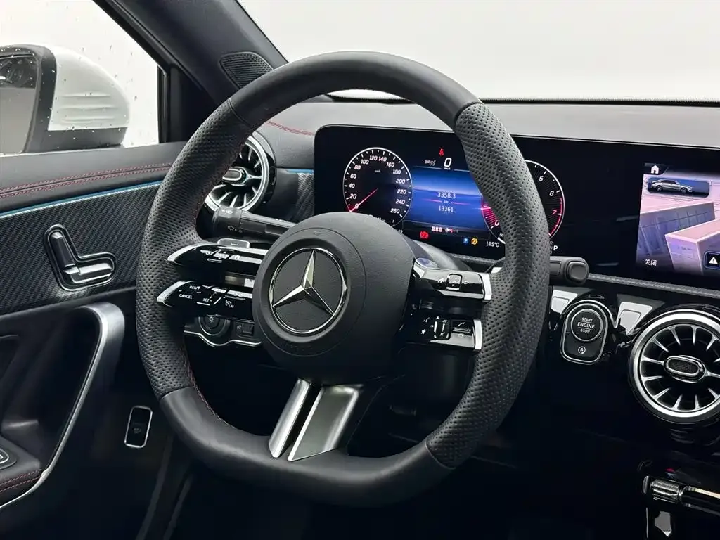 Mercedes-Benz A-Class 2023 из CN, фото 10