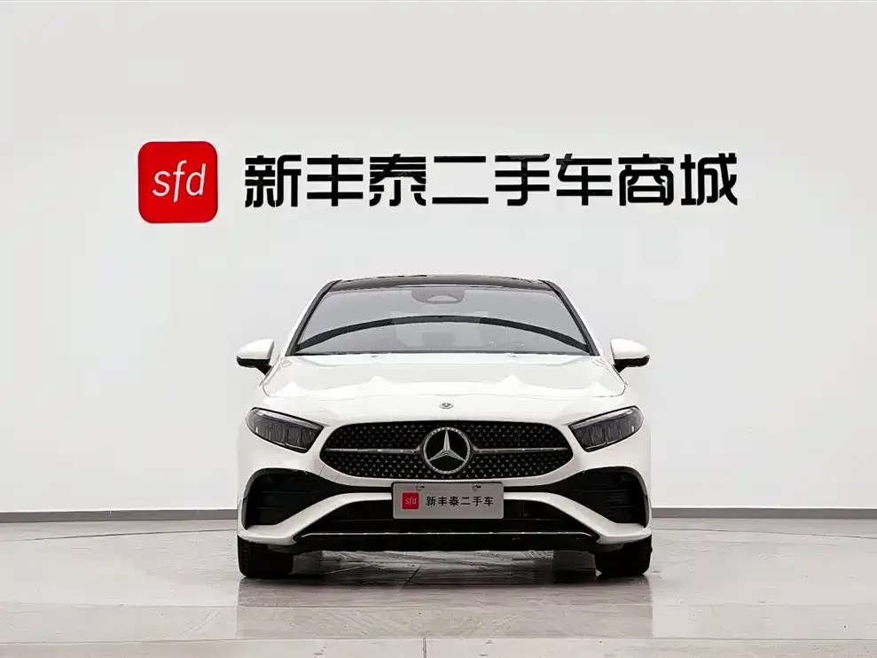 Mercedes-Benz A-Class 2023 из CN, фото 2