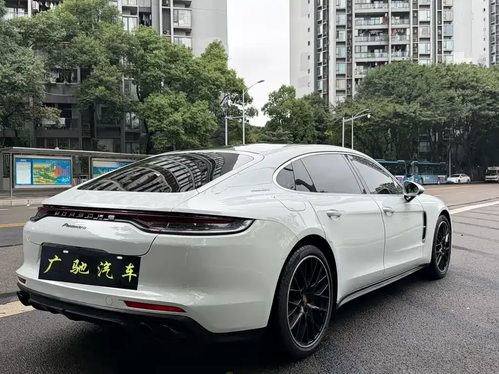 Porsche Panamera 2022 из CN, фото 3