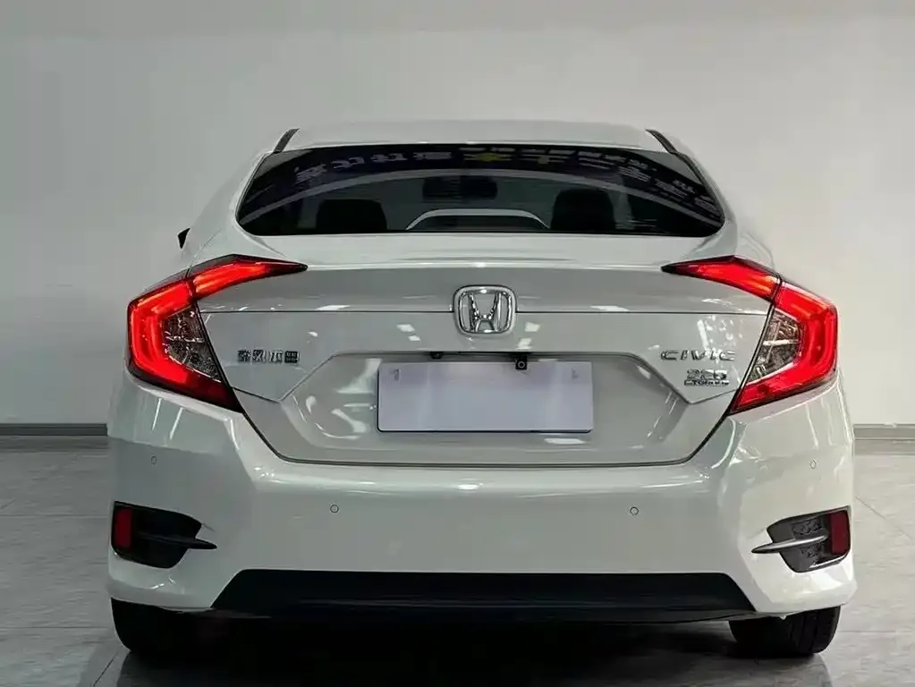 Honda Civic 2021 из CN, фото 8
