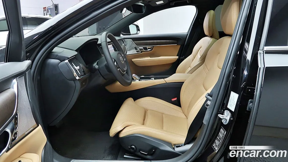 Volvo S90 2025 из KR, фото 6