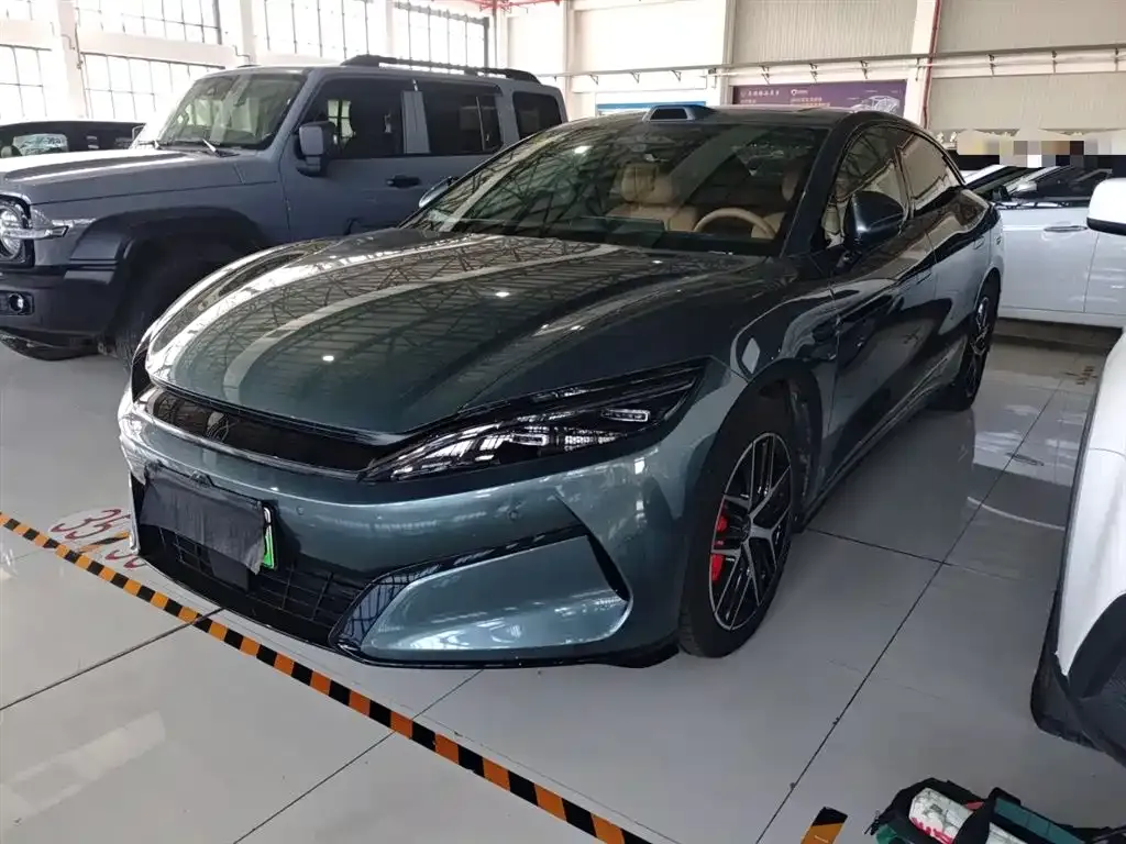 [object Object] 汉L 2025 из CN, фото 2