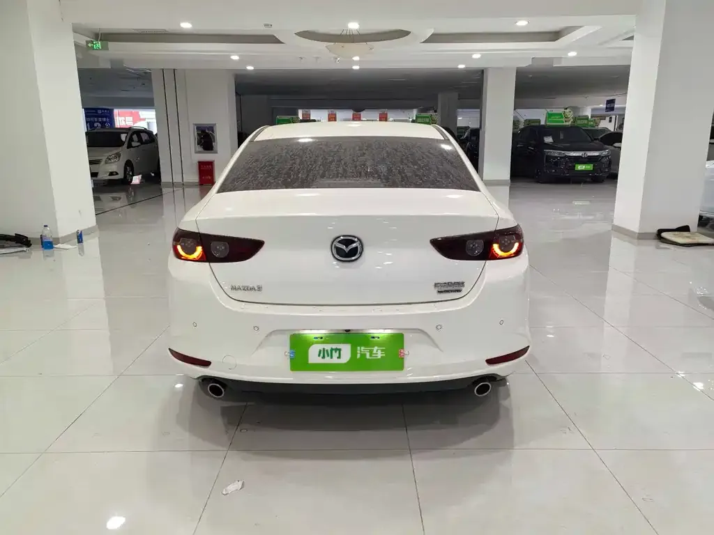 Mazda 3 Axela 2022 из CN, фото 4