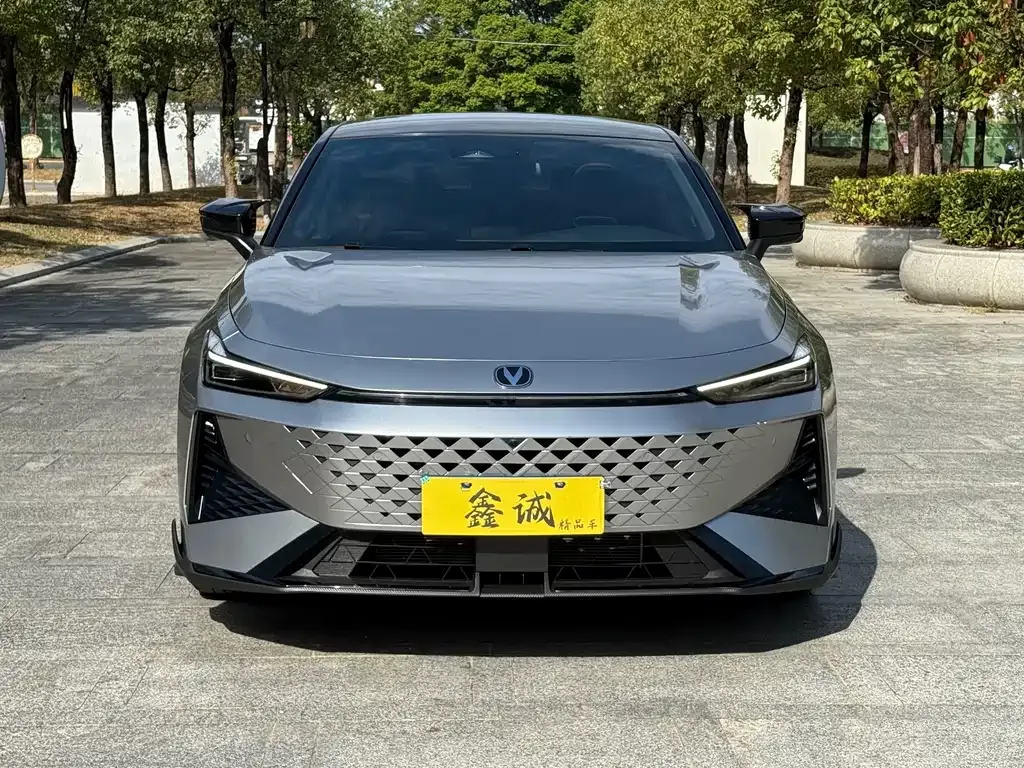 Changan UNI-V 2024 из CN, фото 3