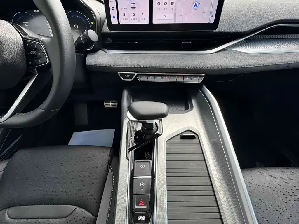Geely Xingrui 2023 из CN, фото 6