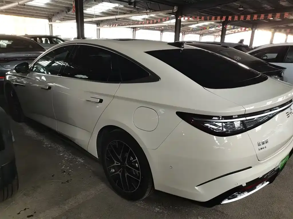 BYD Seal 07 DM-i 2025 из CN, фото 5