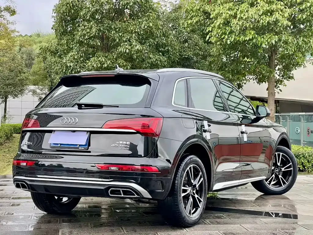 Audi Q5L 2022 из CN, фото 4