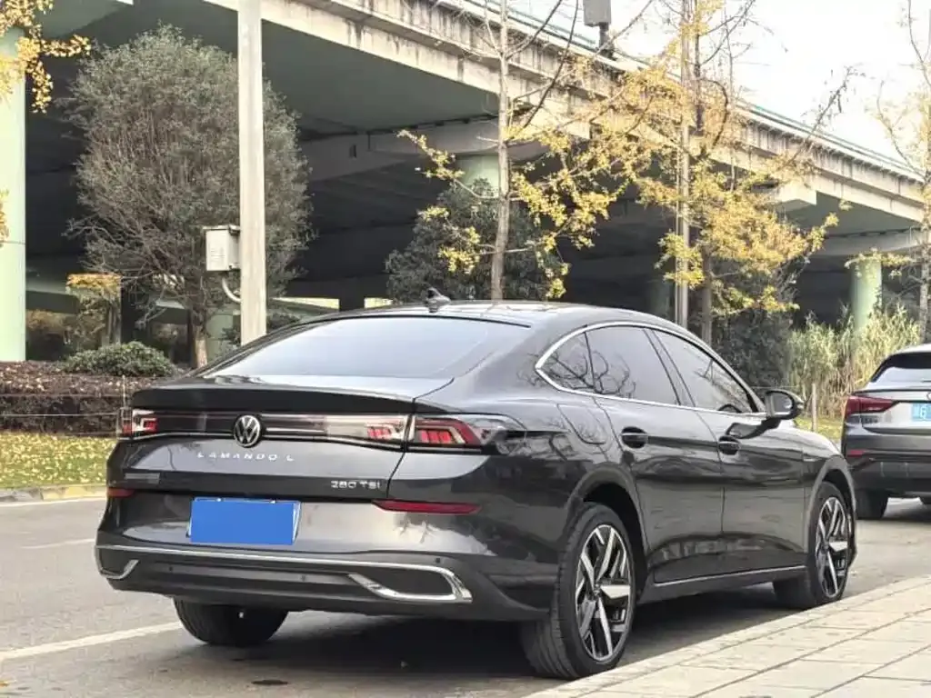 Volkswagen Lamando 2024 из CN, фото 3