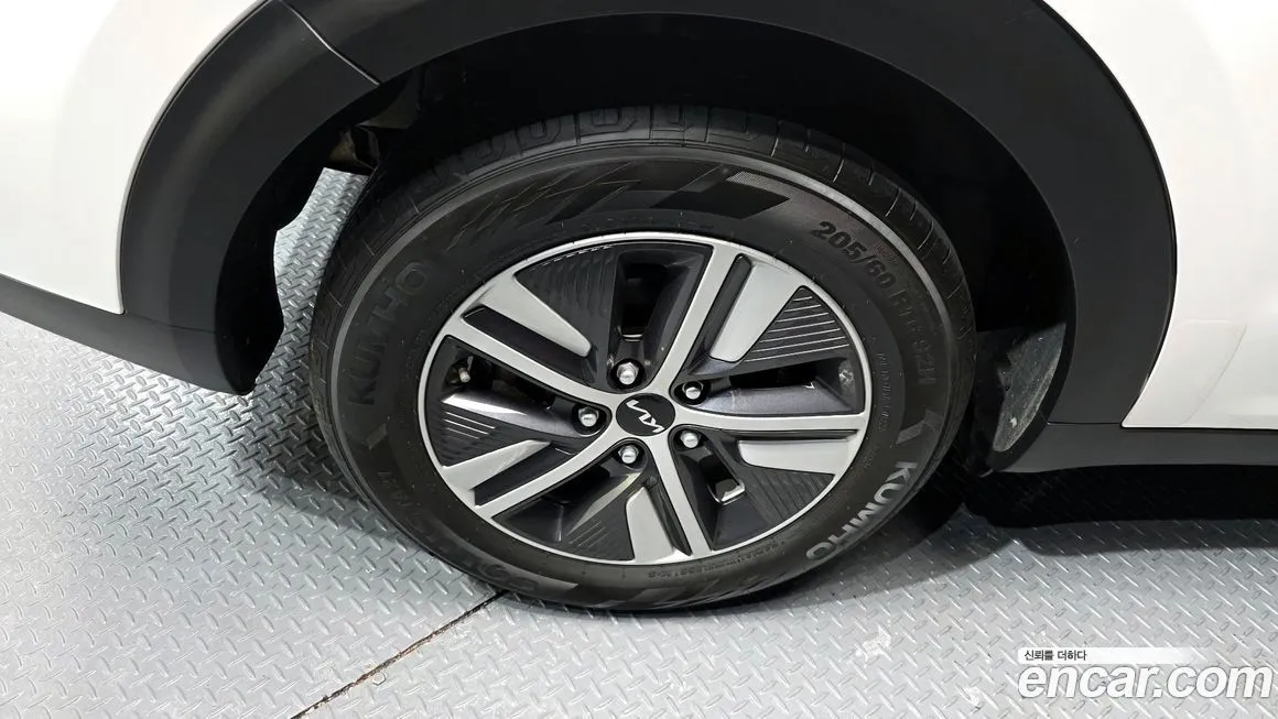 Kia Niro 2022 из KR, фото 5