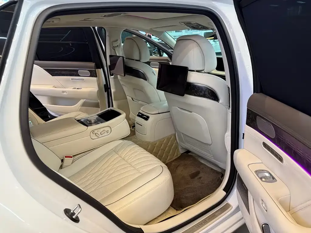 Genesis G90 2023 из CN, фото 9