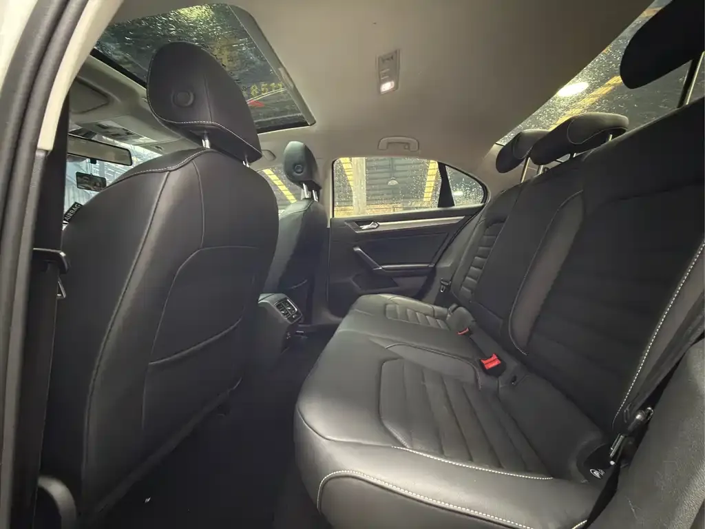 Volkswagen Lamando 2021 из CN, фото 6