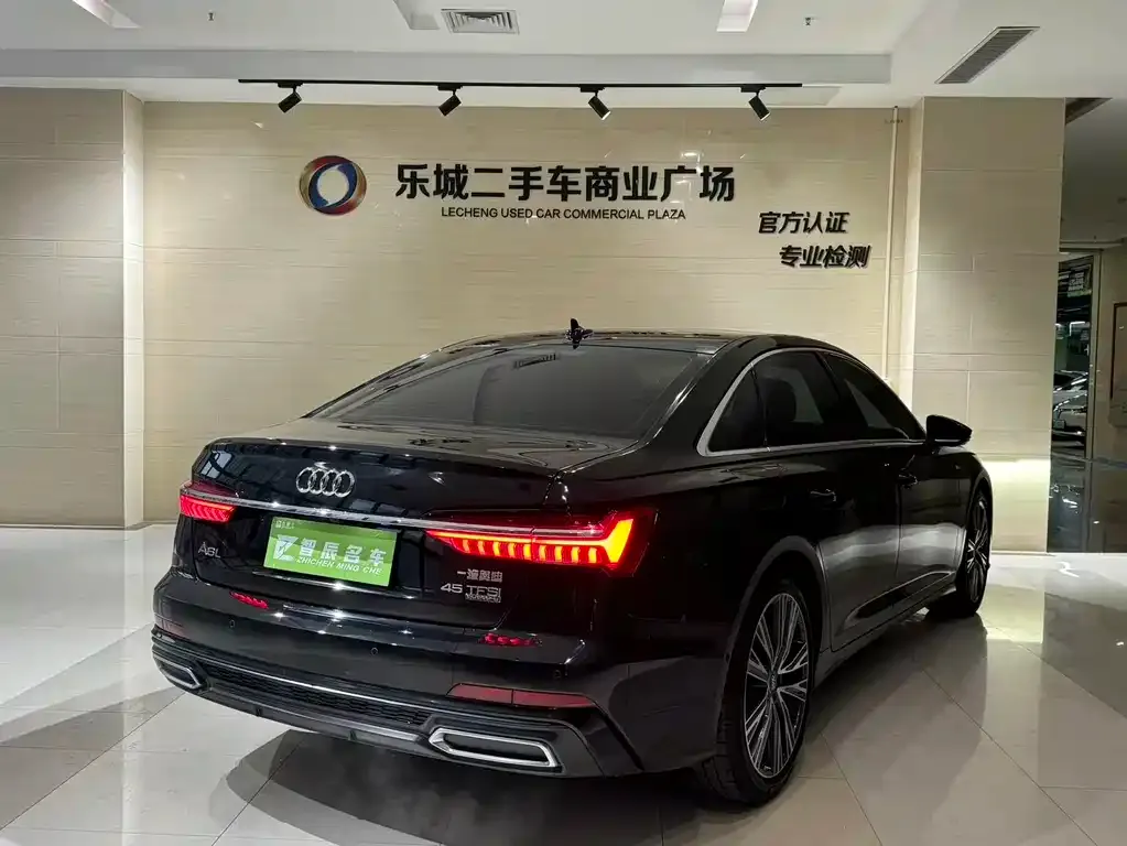 Audi A6L 2021 из CN, фото 7