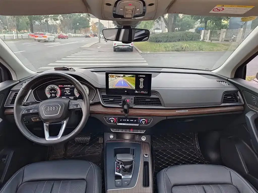 Audi Q5L 2022 из CN, фото 10