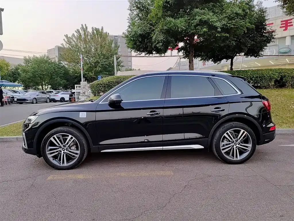 Audi Q5L 2022 из CN, фото 3