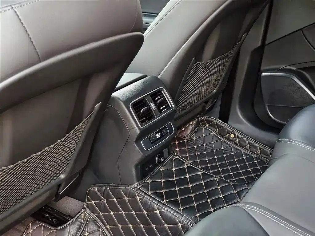 Audi Q5L 2022 из CN, фото 9