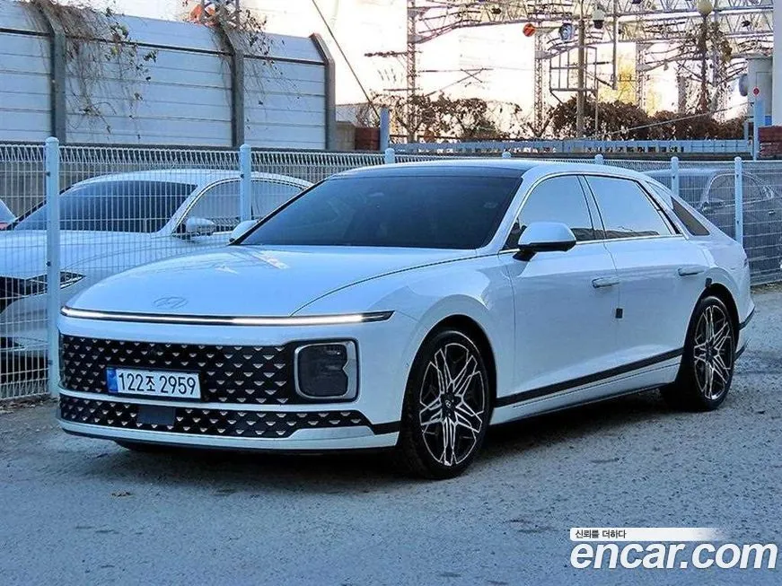 Hyundai Grandeur 2024 из KR, фото 2