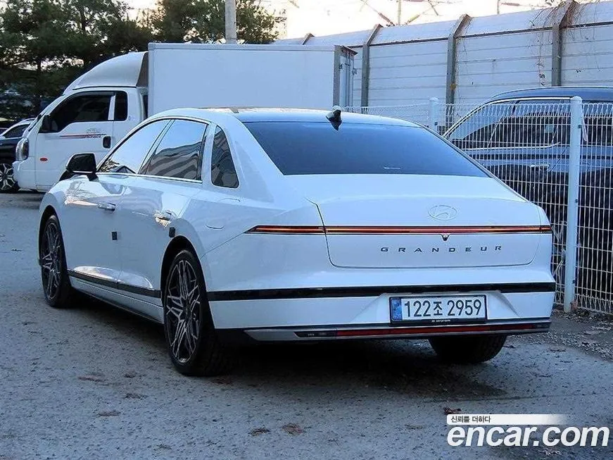 Hyundai Grandeur 2024 из KR, фото 3