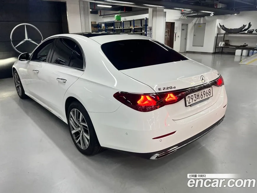 Mercedes-Benz E-Class 2024 из KR, фото 3