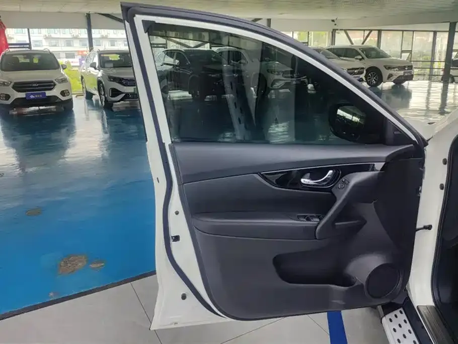 Nissan X-Trail 2021 из CN, фото 7