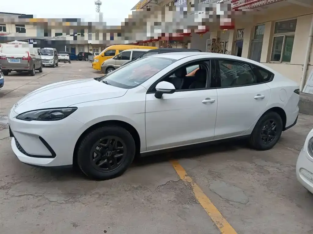 BYD Seal 05 DM-i 2025 из CN, фото 5