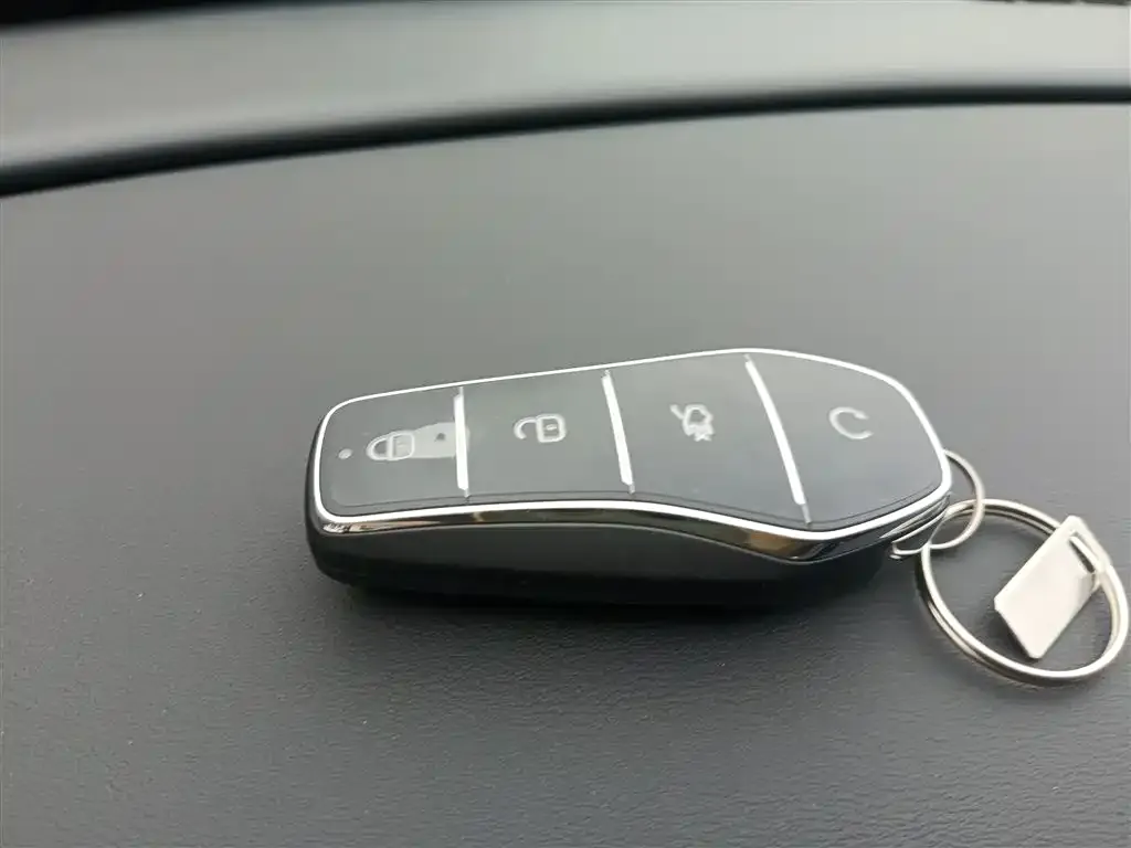 BYD Seal 05 DM-i 2025 из CN, фото 9
