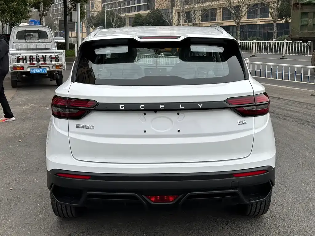 Geely Binyue 2025 из CN, фото 4