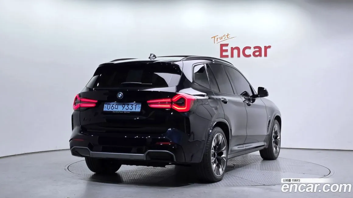 BMW iX3 2023 из KR, фото 2