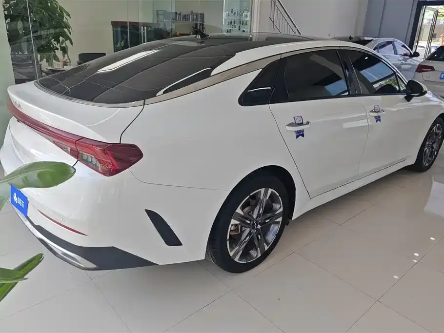 Kia K5 2022 из CN, фото 3