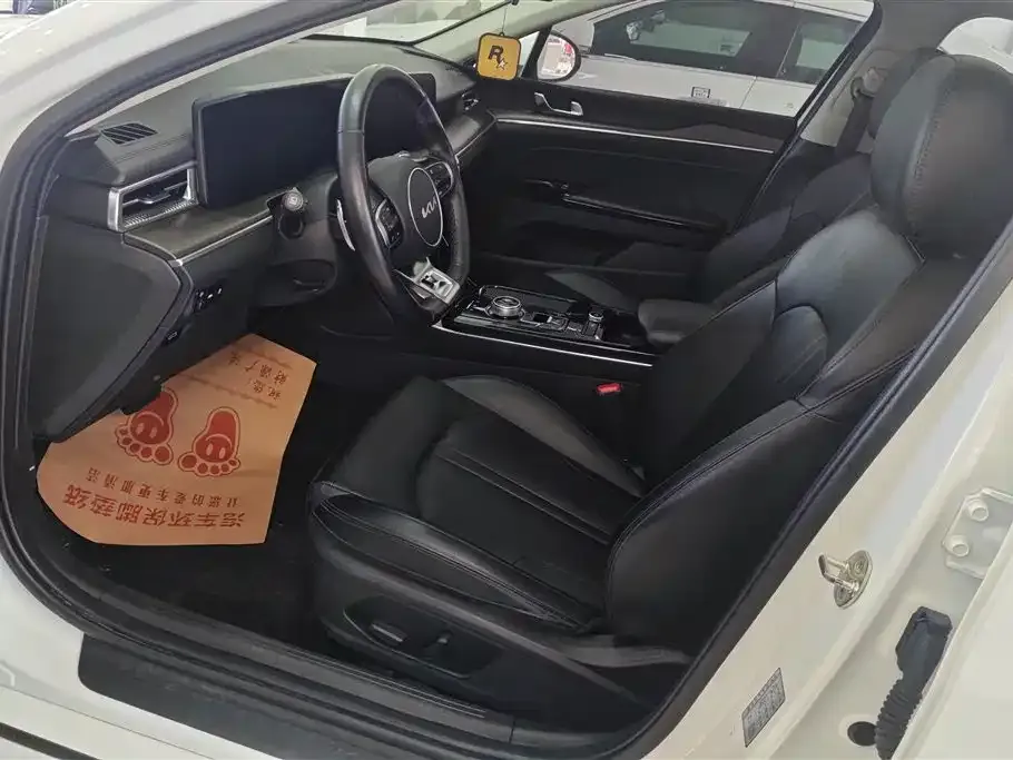 Kia K5 2022 из CN, фото 9