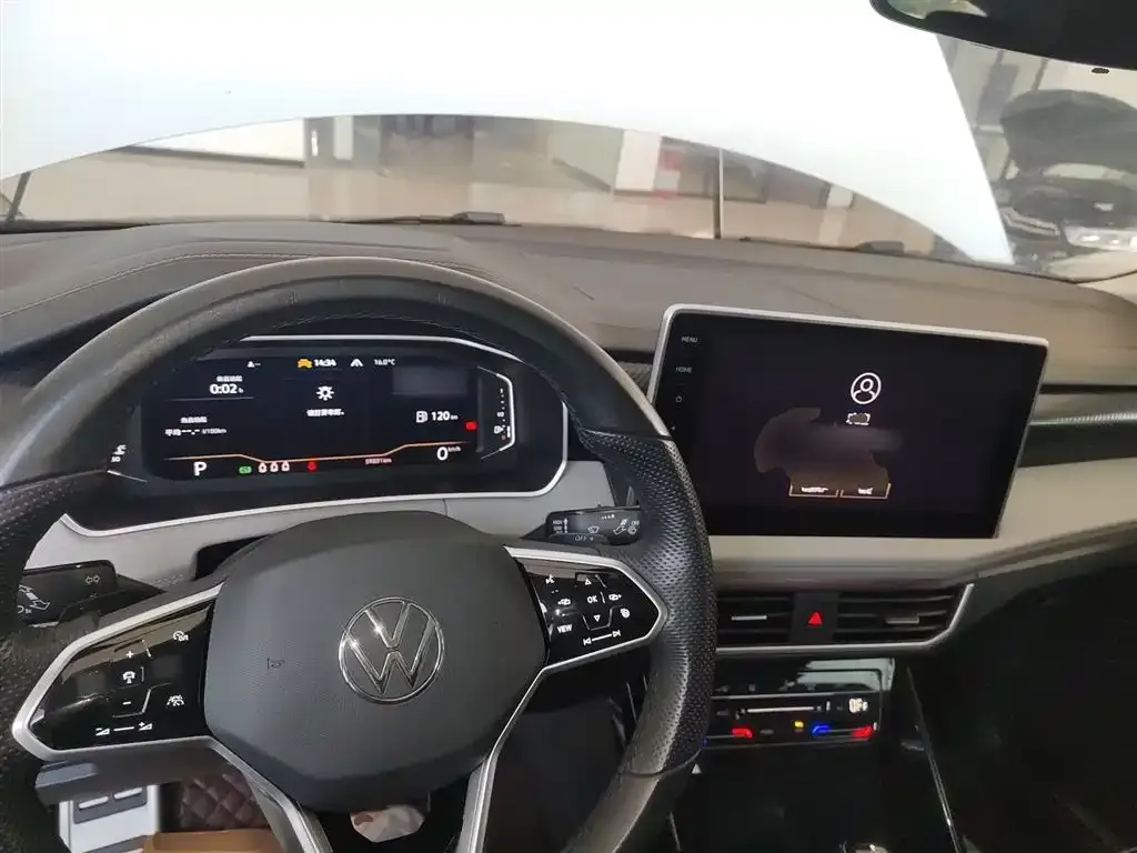 Volkswagen X 2023 из CN, фото 10
