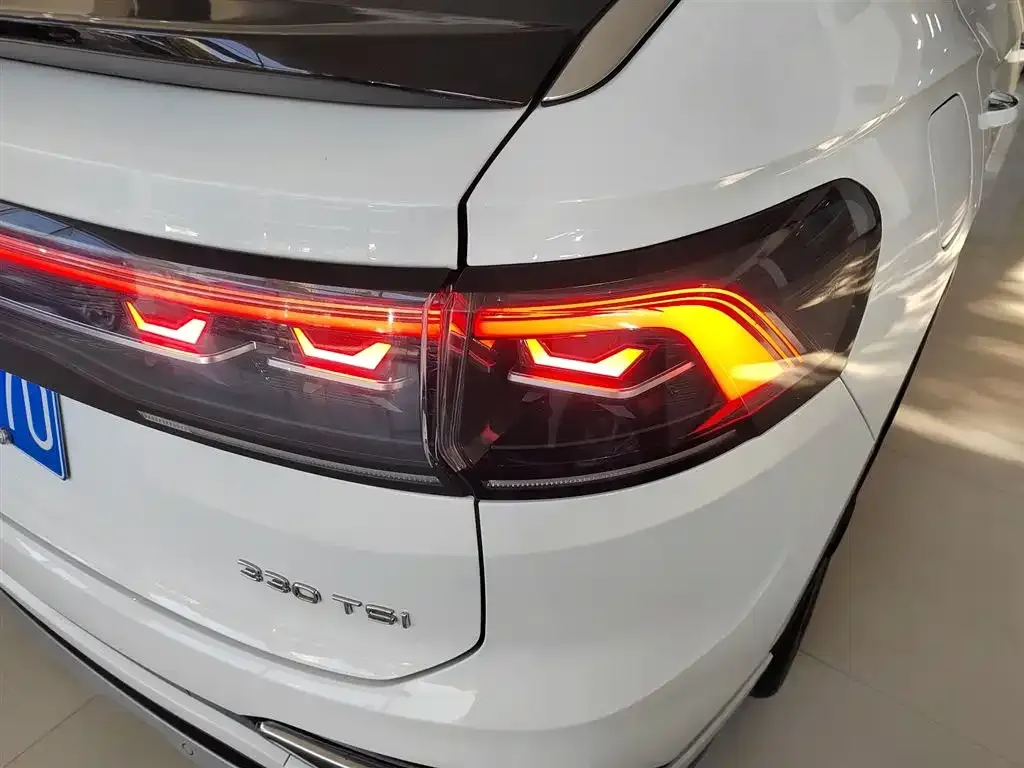 Volkswagen X 2023 из CN, фото 8