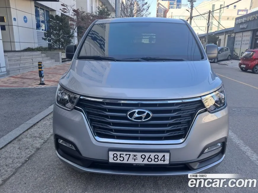 Hyundai Starex 2021 из KR, фото 3