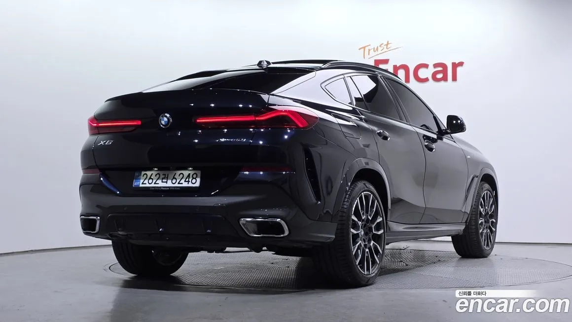 BMW X6 2025 из KR, фото 2