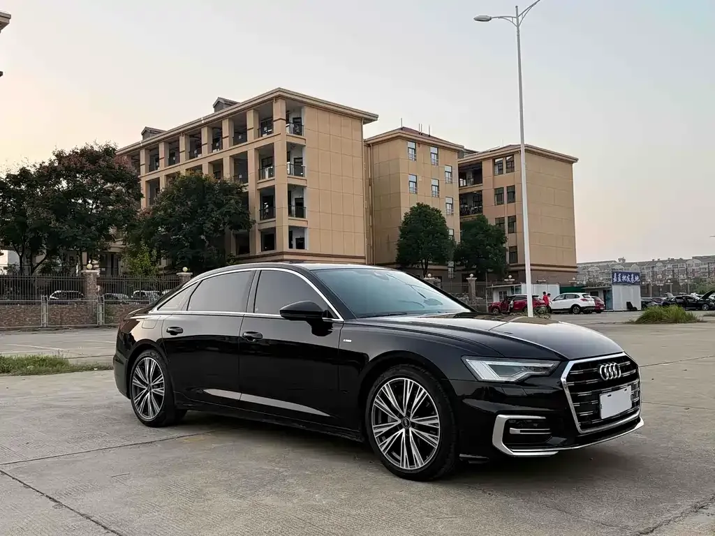 Audi A6L 2024 из CN, фото 3
