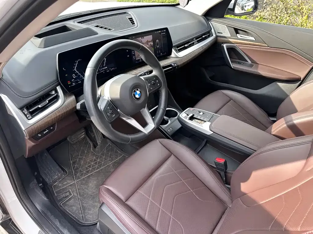 BMW X1 2024 из CN, фото 4