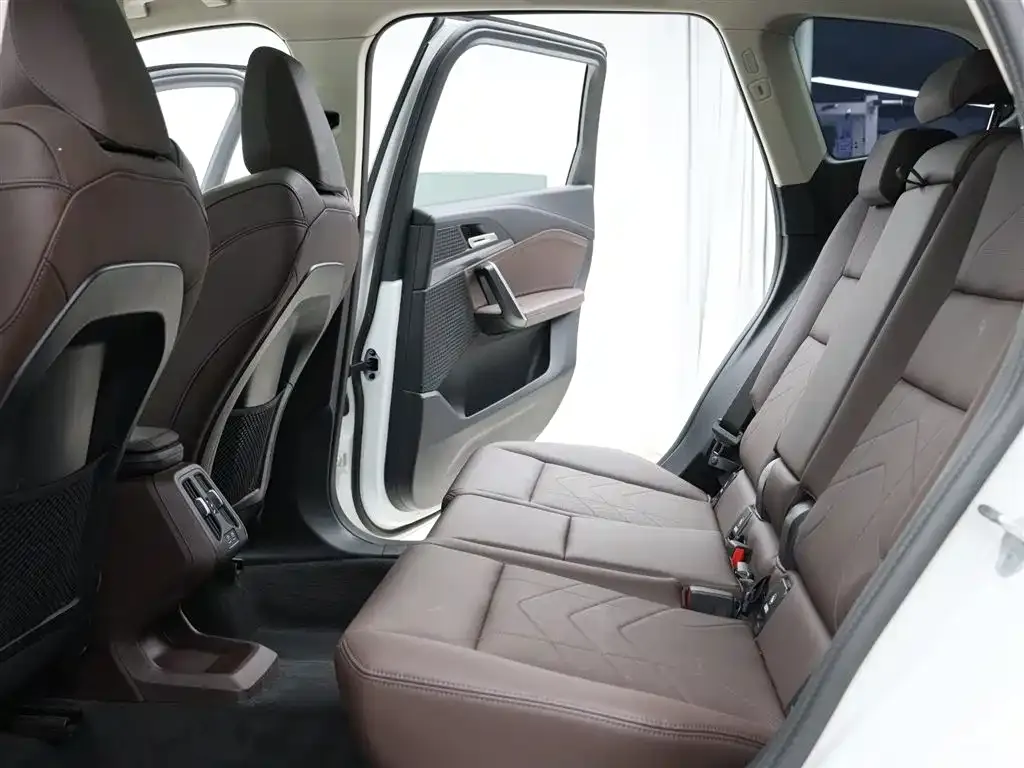 BMW X1 2024 из CN, фото 6