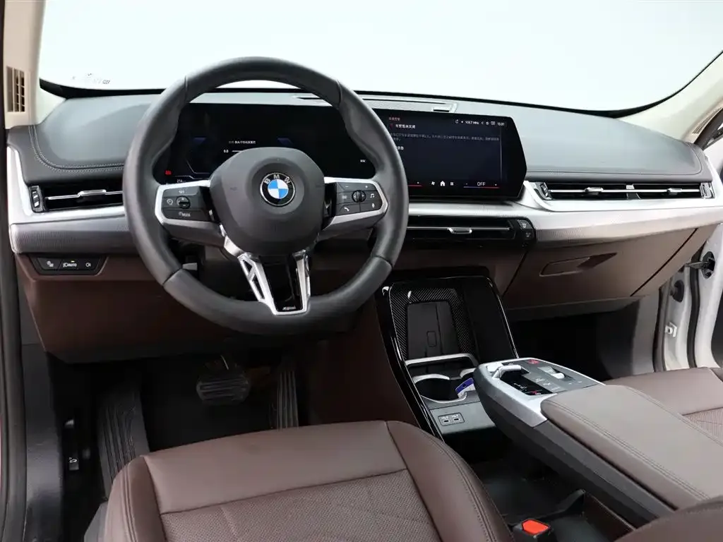 BMW X1 2024 из CN, фото 8