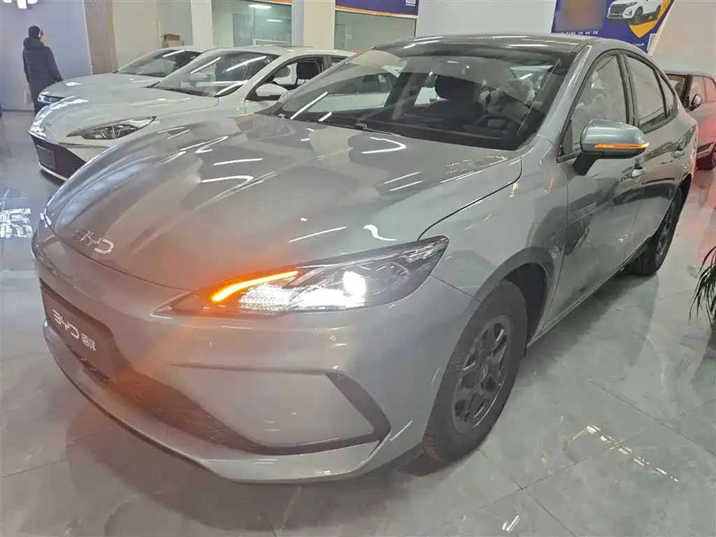BYD Seal 05 DM-i 2025 из CN, фото 2