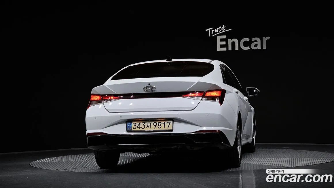 Hyundai AVANTE 2021 из KR, фото 4