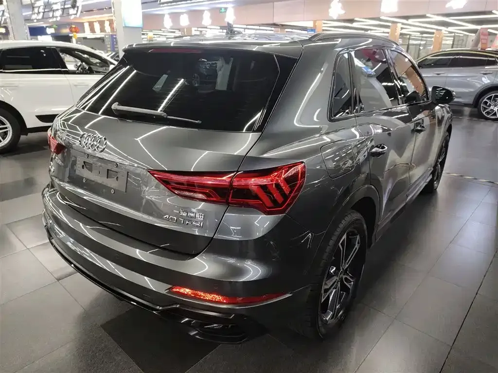 Audi Q3 2021 из CN, фото 7