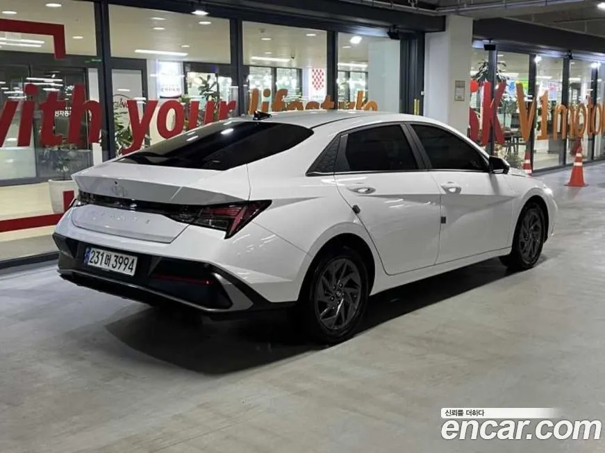 Hyundai AVANTE 2024 из KR, фото 4
