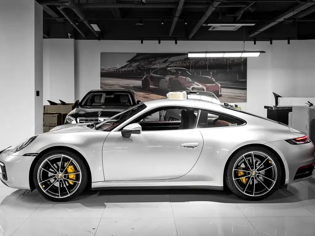 Porsche 911 2024 из CN, фото 7