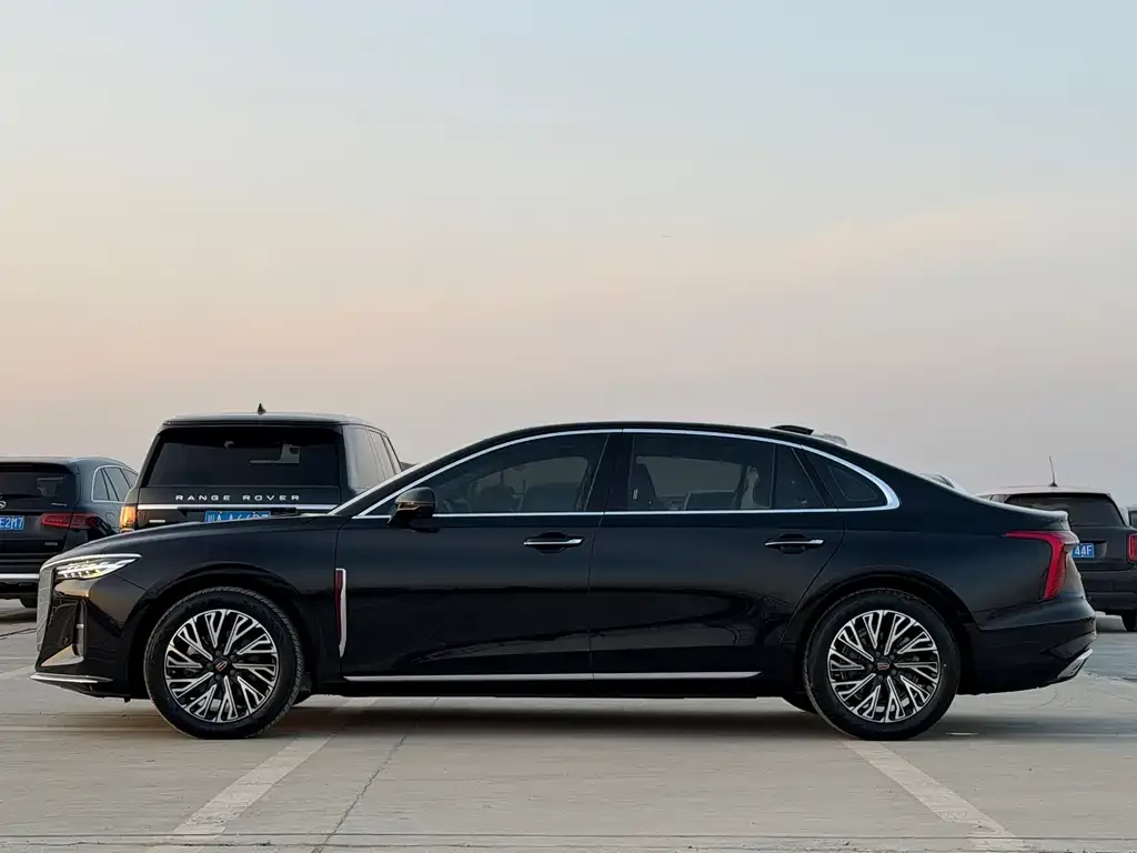 Hongqi H5 2024 из CN, фото 3