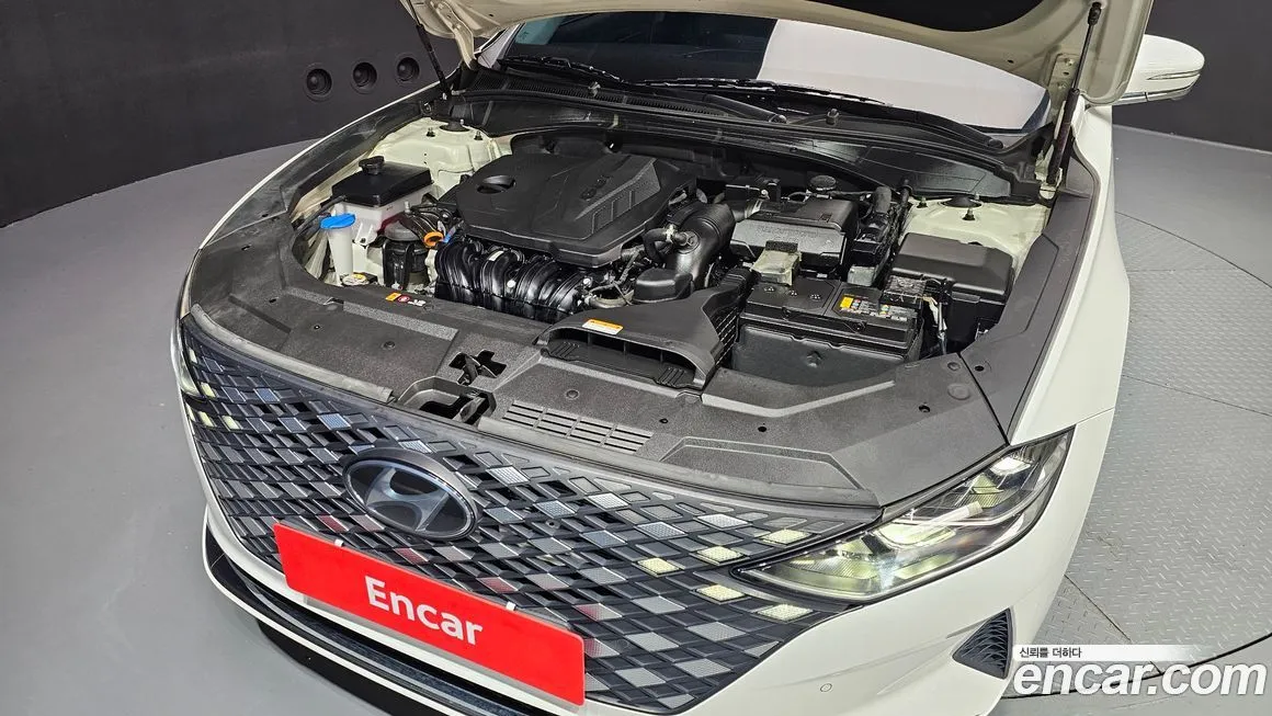 Hyundai Grandeur 2023 из KR, фото 6
