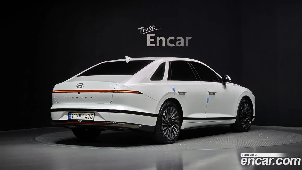 Hyundai Grandeur 2023 из KR, фото 2