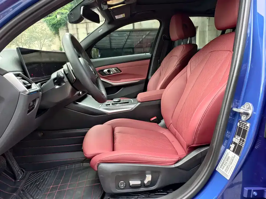 BMW 3 Series 2023 из CN, фото 7