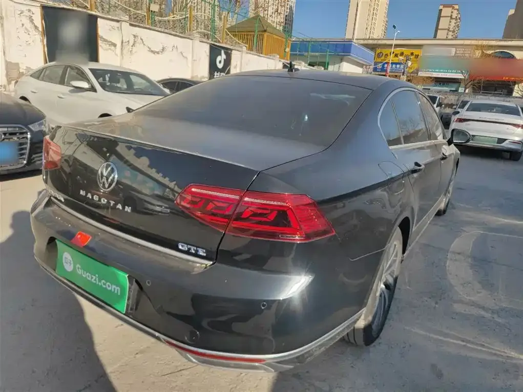 Volkswagen Magotan GTE PHEV 2022 из CN, фото 7