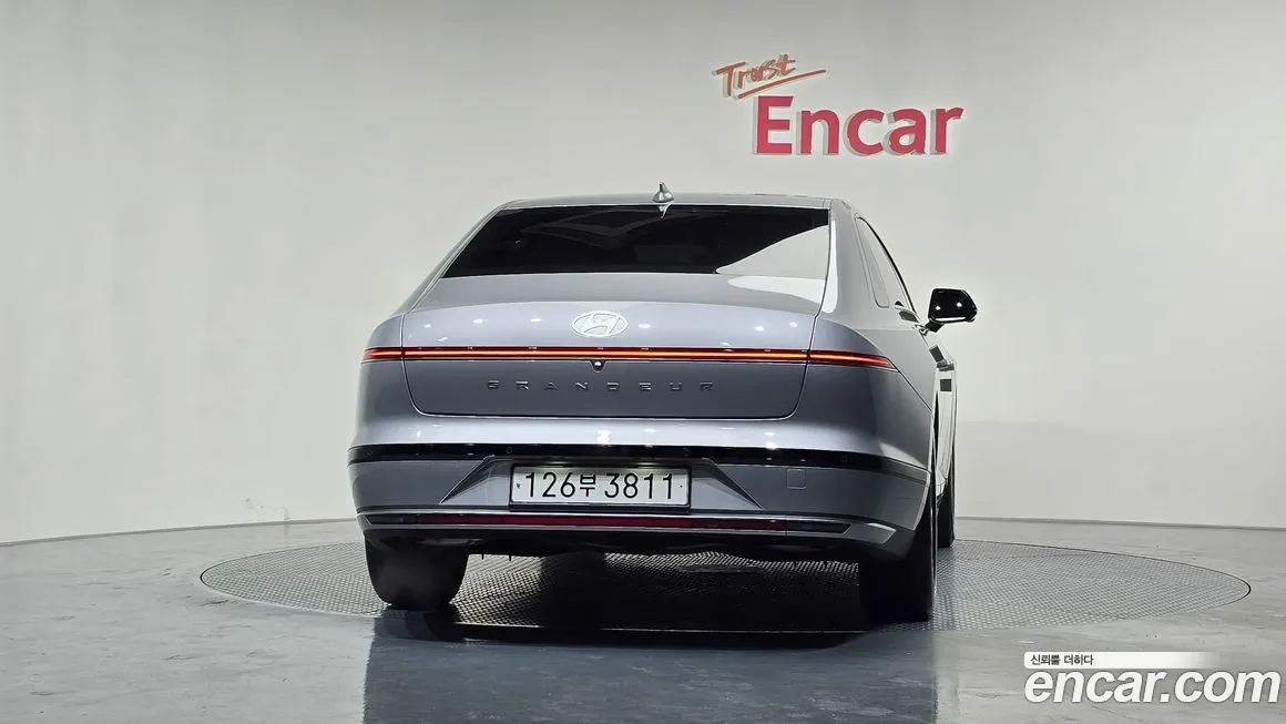 Hyundai Grandeur 2023 из KR, фото 4