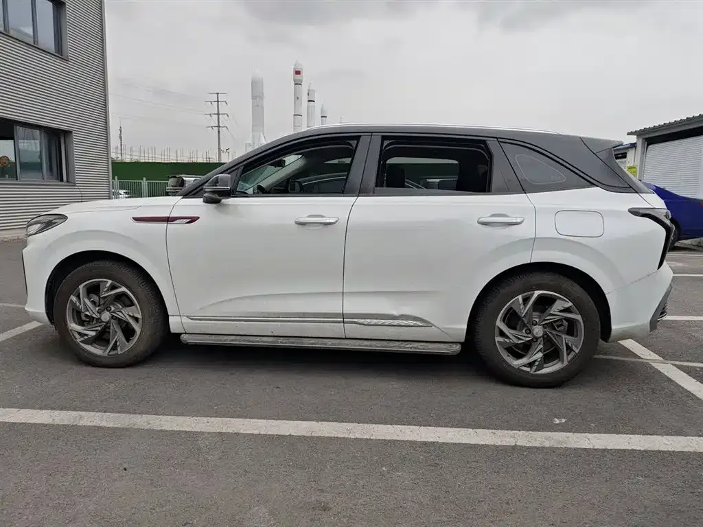 Hongqi HS3 PHEV 2025 из CN, фото 5